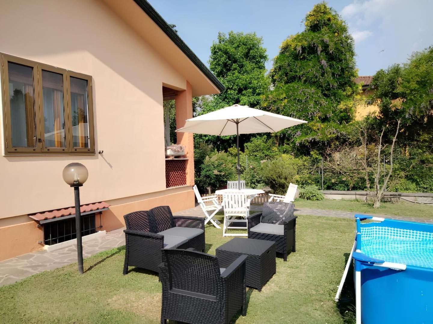 B&B Le Mi' Cocche Capannori Exterior foto